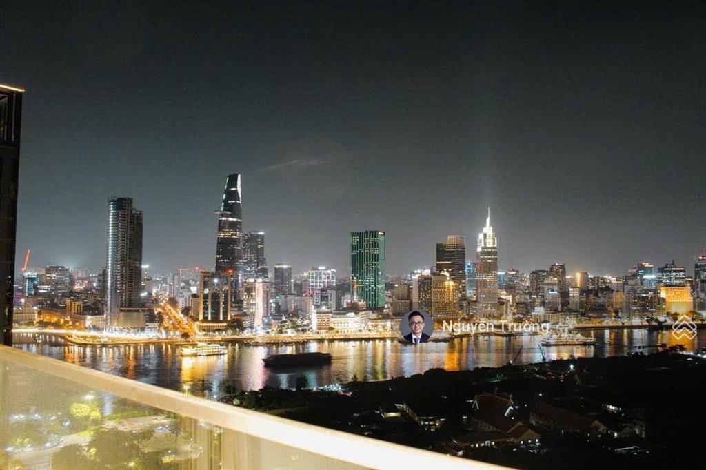 Đây là căn hộ sở hữu view đỉnh nhất sài gòn. mua ngay vì chỉ duy nhất 1 căn chào bán