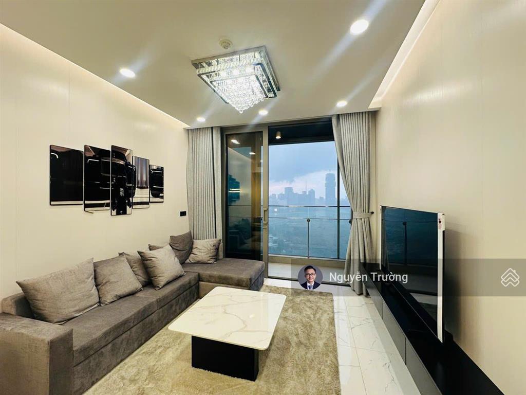 Đây là căn hộ sở hữu view đỉnh nhất sài gòn. mua ngay vì chỉ duy nhất 1 căn chào bán