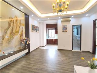 Bán cc f4 đường trung kính, dt 82m, 03 phòng ngủ. giá hơn 6 tỷ. tell 0934 288 ***