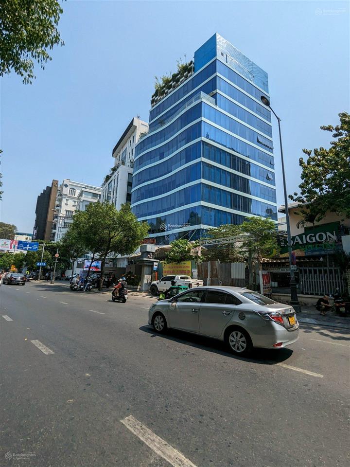 Bán tòa nhà mặt tiền khu phạm ngọc thạch. dt 208m2 (8x26m), 8 tầng tn 180tr. giá 60 tỷ tin thật