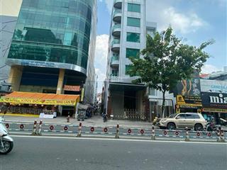Bán building góc 2 mặt tiền đường võ văn tần. dt 176m2 (8x22m), 8 tầng tn 150tr/th. giá 53 tỷ tl