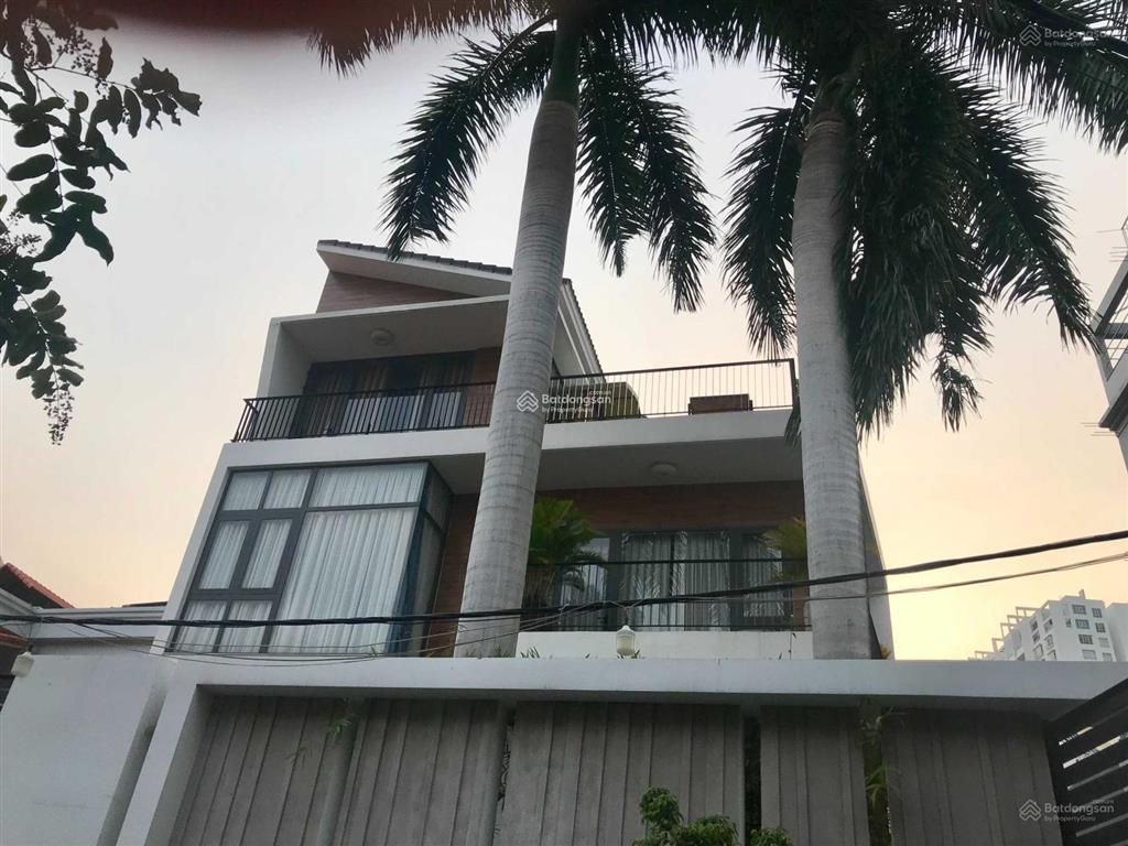 Bán building góc 2 mặt tiền bà huyện thanh quan. dt 252m2(9x28m), 8 tầng tn 240tr. giá 75 tỷ tl