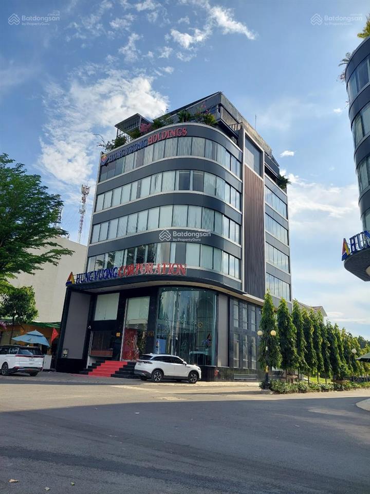 Bán building góc 2 mặt tiền nguyễn gia trí. dt 357m2 (17x21m) 7 tầng tn 180tr. giá 60 tỷ tin thật