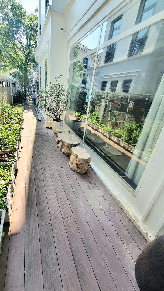 Bán Biệt Thự 420m2 MT18m, Vinhomes Riverside, Đẳng Cấp An Cư, Cuộc Sống Thượng Lưu 124 Tỷ