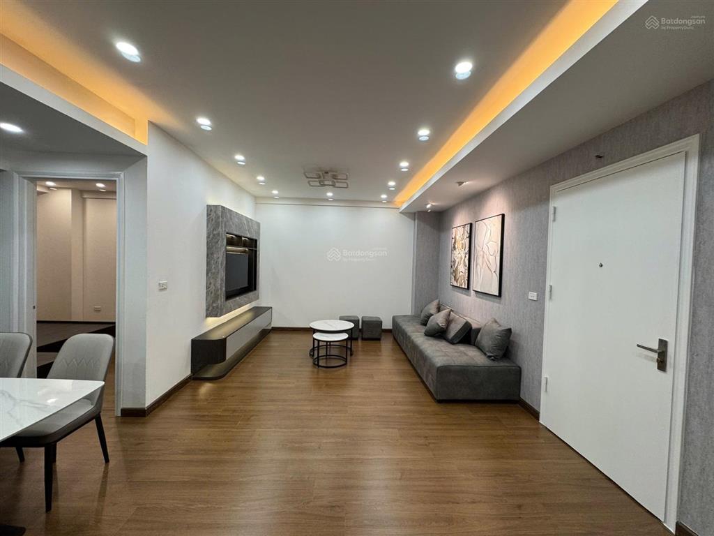 Chính chủ bán căn góc 80m2 tòa ct2b tân tây đô giá chỉ hơn 4 tỷ