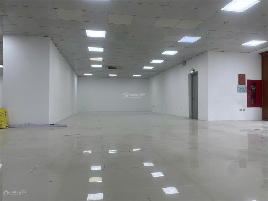 Tòa nhà eco city full tiện ích cần cho thuê mặt bằng