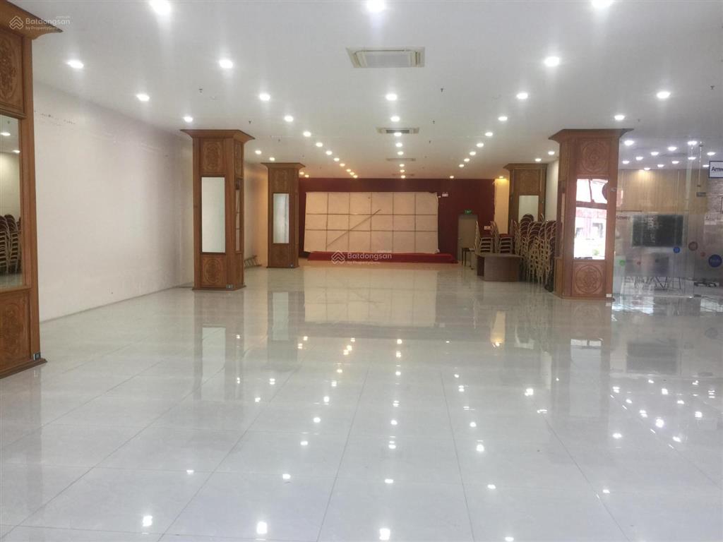 Tòa nhà eco city full tiện ích cần cho thuê mặt bằng