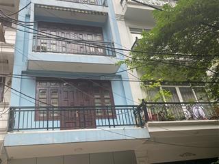 Cho thuê nhà ngõ 85 xuân thuỷ 45m2 4 tầng 4 phòng ngủ full đồ, giá 13tr5