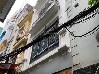 Cho thuê nhà mễ trì thượng 40m2 5 tầng 5 phòng ngủ full đồ giá 14tr.