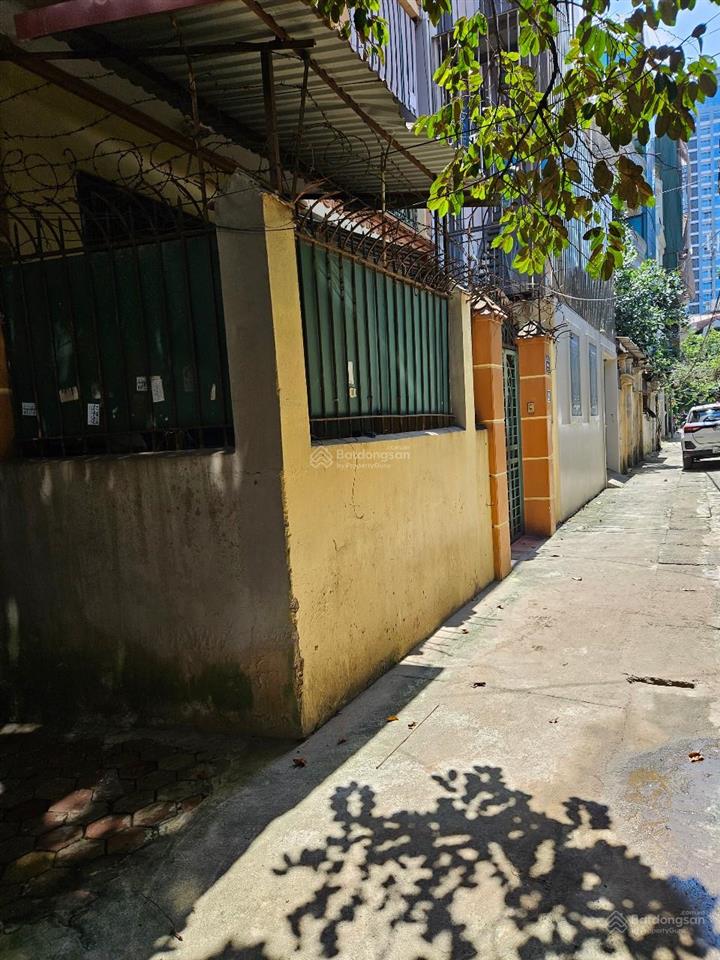 Bán đất láng hạ  ô tô vào nhà  122m2  mặt tiền 5,7m  nở hậu