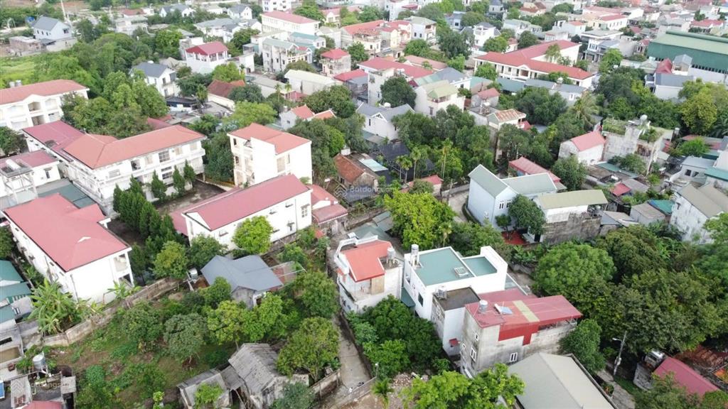1 tỷ 3 thị trấn lương sơn hoà bình