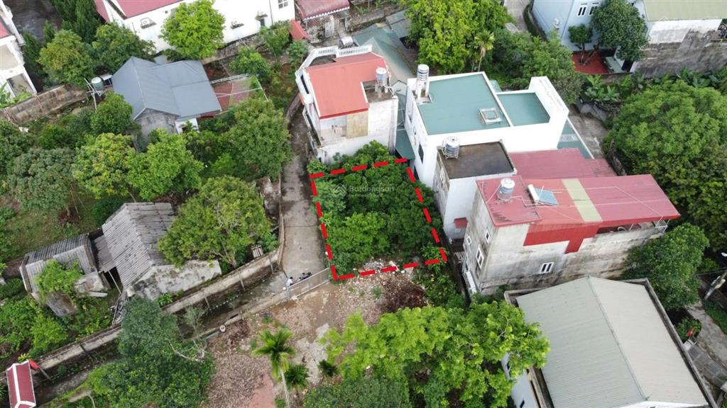 1 tỷ 3 thị trấn lương sơn hoà bình