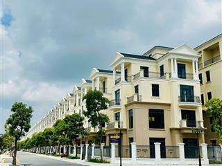 Liền kề đảo dừa 1 vhop2, có mái và ban công dt 63m2
vị trí  gần đường đại dương 30m, gần b