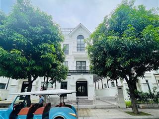 Bán biệt thự song lập hải âu ocp1, gia lâm hà nội
diện tích 170m2
địa điểm gần vincom, trường họ