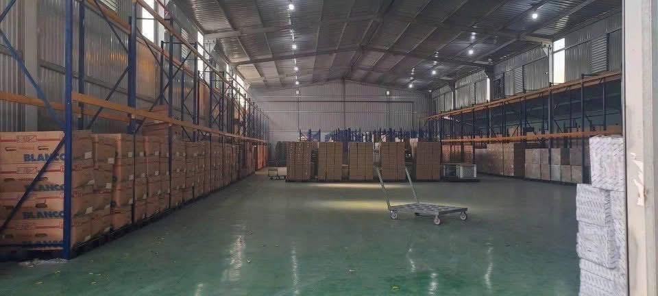 Cho thuê MB kho xưởng 500-2000m2 gần ngã tư Ga, Ql1A Quận 12