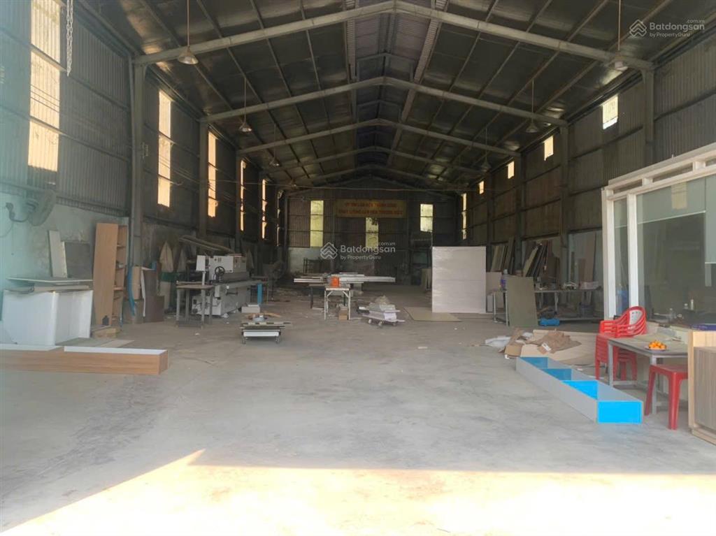 Kho, nhà xưởng m2 ngã tư ga, cầu phú long, cầu bình phước, ub q12