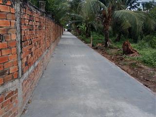 Kích thước siêu đẹp giá đầu tư tốt lắm nhà vườn thì tiện lợi gần đường nhựa điện nước đầy đủ