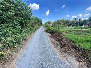 Đất mặt tiền view kênh lớn được lên thổ cư nhà dân xung quanh đông thích hợp làm nhà vườn