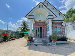 Bán đất tặng nhà mái thái mới đẹp chủ kẹt nợ trả gấp bán giá rẻ gần ecopark thuận tiện cao tốc