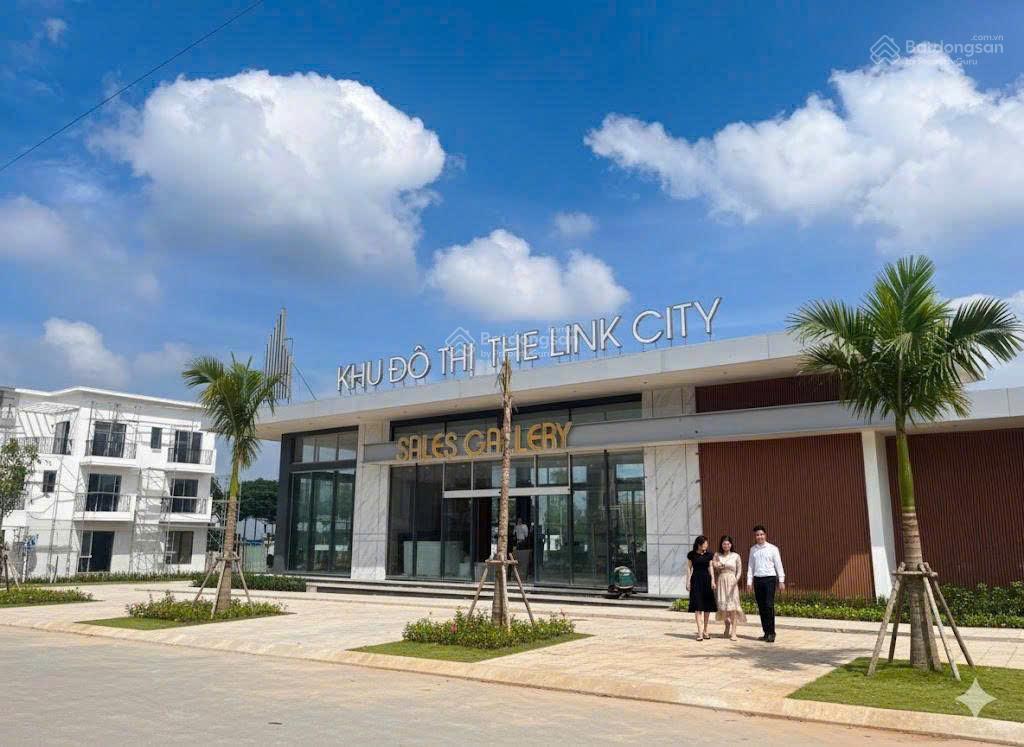 Nhận giữ chổ vị trí đẹp đất nền, nhà phố ngã tư dầu giây  0989 379 ***