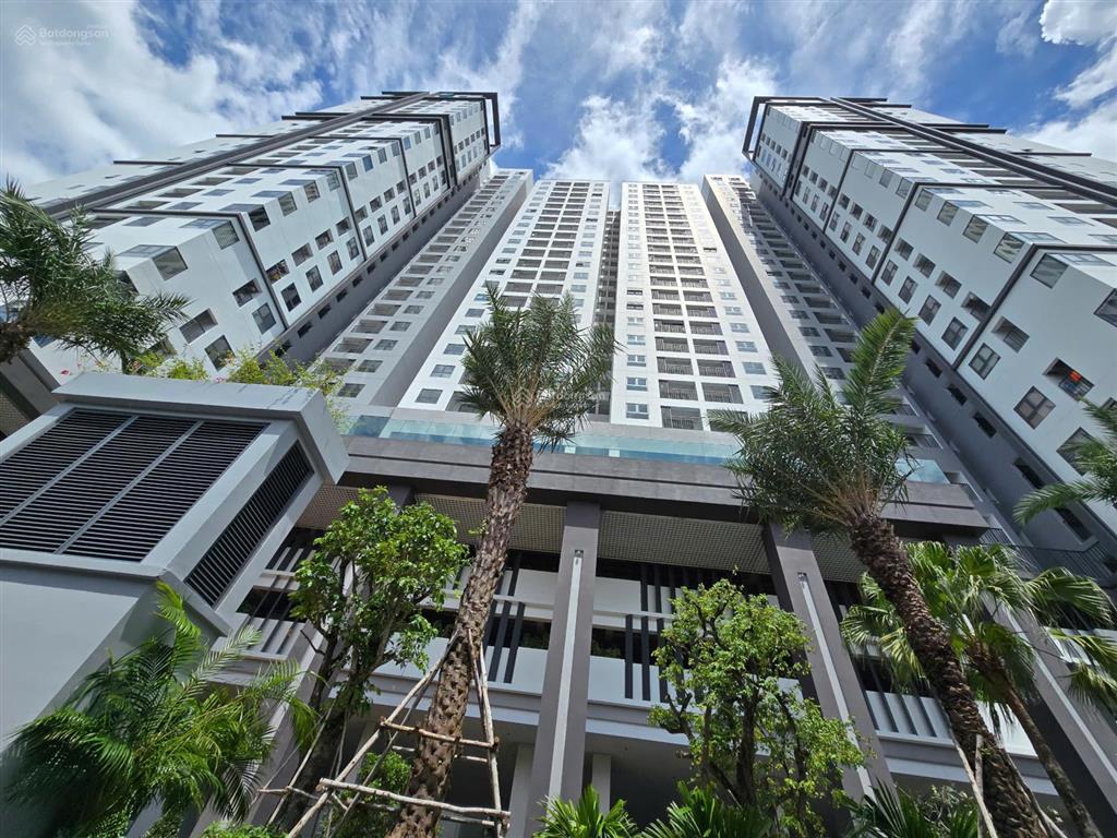 Tôi chính chủ cần bán căn 1pn + cao cấp, nhìn trực diện sông sài gòn, giá 1tỷ4 (102%) bao thuế phí
