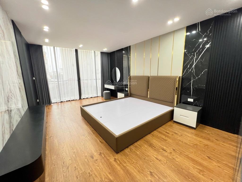 Cực phẩm hồng tiến  nguyễn văn cừ  toà nhà 7 tầng thang máy  gara 2 ô tô  nội thất nghỉ dưỡng