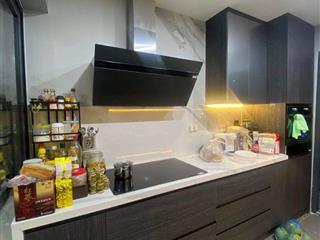 Bác gái em đang có nhu cầu chuyển nhượng lại căn 104m2 tại Tràng An Complex giá chỉ 9 tỷ thôi ạ