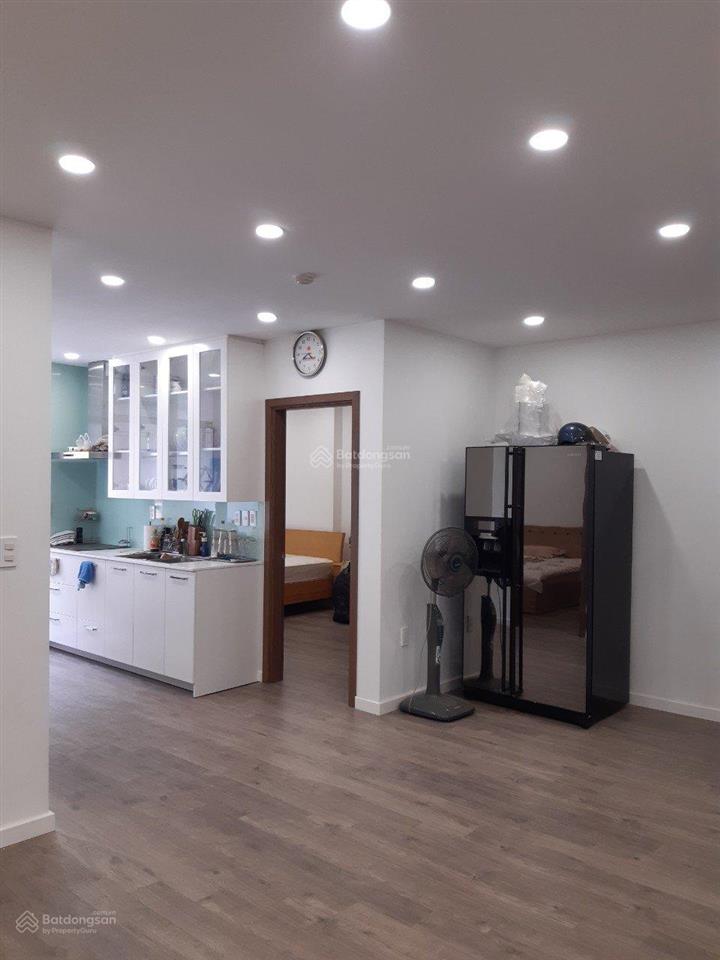 Mình cần cho thuê căn hộ 2pn green stars  nhà mới đẹp .giá chỉ 10,5tr , nhận nhà ở ngay