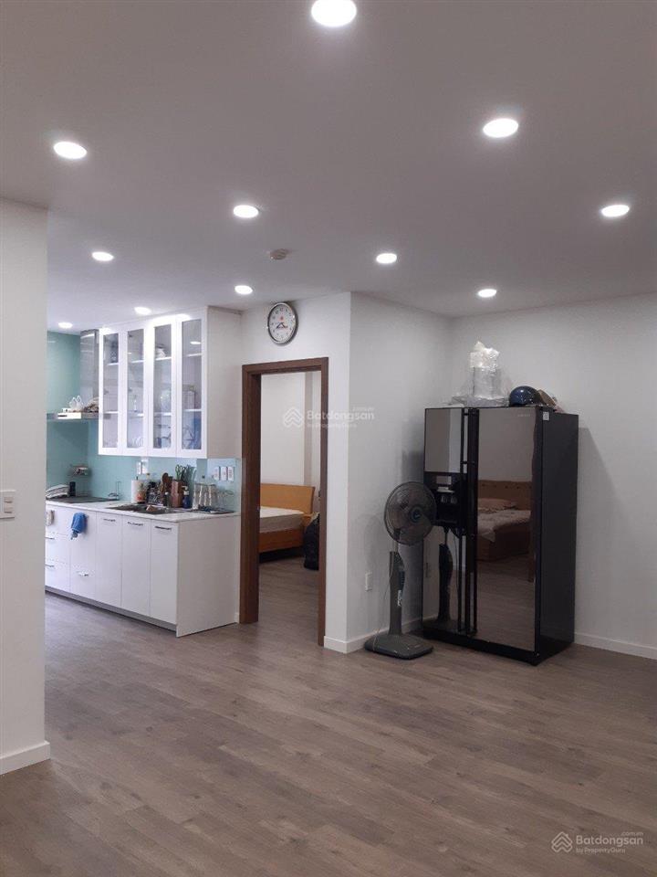 Mình cần cho thuê căn hộ 2pn green stars  nhà mới đẹp .giá chỉ 10,5tr , nhận nhà ở ngay