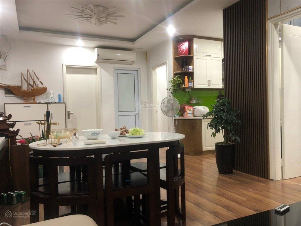 Chỉ 6 tỷ  bác em cần chuyển nhượng lại căn hộ 2pn 68m2 chung cư green stars tầng 18