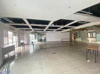Cho thuê 150m2 mặt bằng kinh doanh  vị trí đắc địa tại 66 trần đại nghĩa