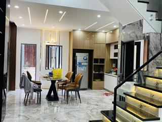 Bán nhà 3 tầng mới đẹp đường 5,5m phạm bành  hòa xuân  hướng tây , vị trí đẹp , giá tốt nhất.