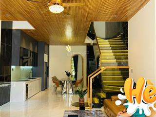 Chính chủ bán nhà 3 tầng mới đường 7,5m trần kim xuyến  hòa xuân  hướng đông bắc, full nội thất.
