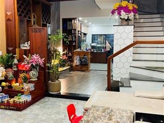 Bán nhà siêu đẹp 3 tầng 3 mê đường 5,5m đoàn nguyễn tuấn  hòa xuân  hướng đông ,full nội thất xịn