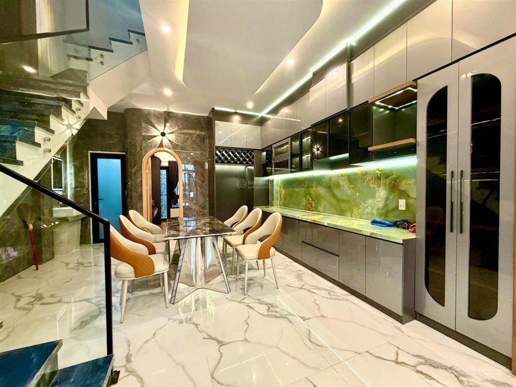 Chính chủ bán nhà 3 tầng siêu đẹp đường 7,5m kiều sơn đen  hòa xuân  hướng tây, giá tốt nhất