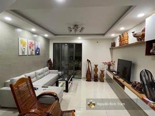 Hơn 6tỷ nhà 55m2 ngay huỳnh văn bánh giáp quận 3  hxt cách 50m  ngang 4x14  khu vip