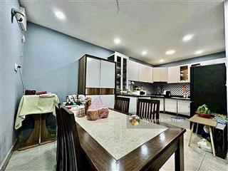 Bán nhà hẻm 305/ lê văn sỹ  gần bv ito  khu phân lô  45m2 shr vuông vức