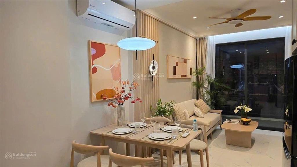 Hot căn 2pn the win city chỉ 1,7 tỷ  full nội thất tặng 2 năm phí ql tt 10% tháng góp 9tr/tháng
