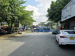 Nhà mới xây dựng,lã xuân oai, long bình, 6,1 tỷ, 50m2, đường 7m shr