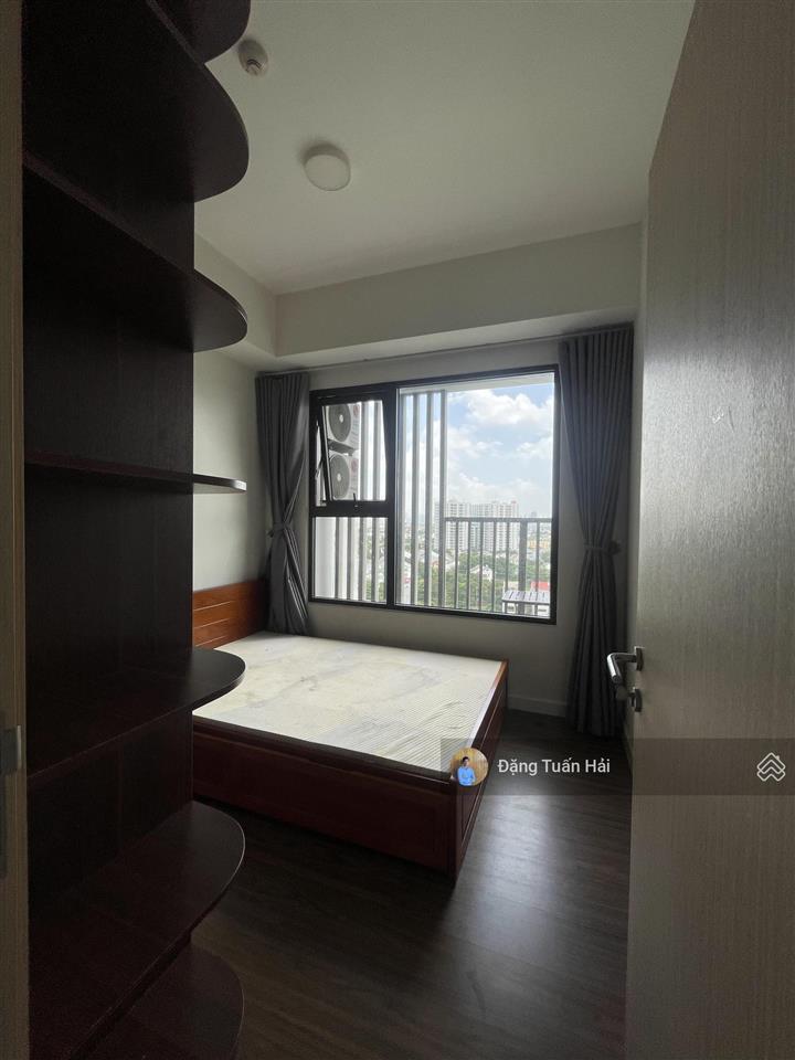 Chính chủ gửi bán căn 3pn 2wc  view sông giá 5,8tỷ nhà trống