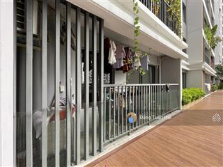 Bán căn hộ 1 phòng ngủ tầng 3 sân vườn trước nhà duy nhất 1 căn đang giao dịch