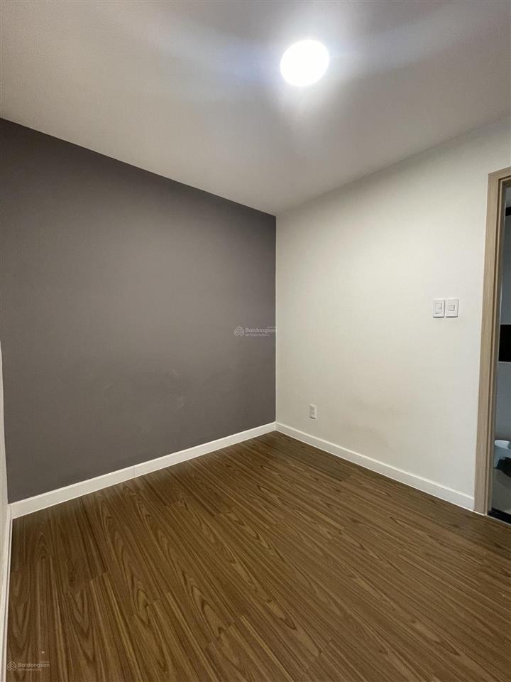 Cho thuê căn 2 phòng ngủ + 2wc diện tích 67m2  giá thuê 8triệu/tháng ntcb