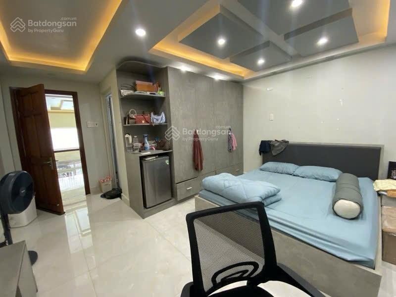 Nhà hxh hoàng quốc việt  phạm hữu lầu, nội thất sang trọng, tân mỹ, quận 7.