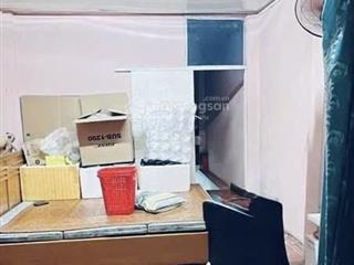 Nhà cần bán trong tháng đường đoàn văn bơ gần hoàng diệu nhà 2 lầu, dtsd 65m2, quận 4