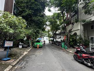 Bán nhà mặt phố hưng gia phú mỹ hưng giá rẻ