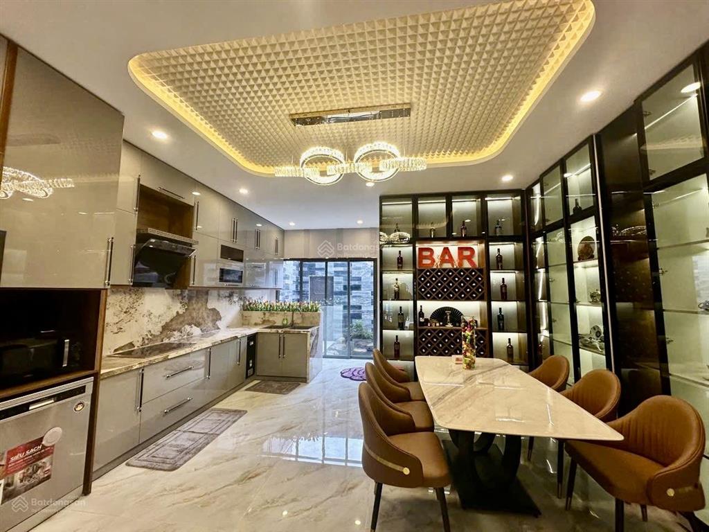 Đẹp nhất hòa xuân, cạnh dự án spana tower  nhỉnh 10 tỷ  biệt thự mini hồ cá koi new 2026  đầy đủ