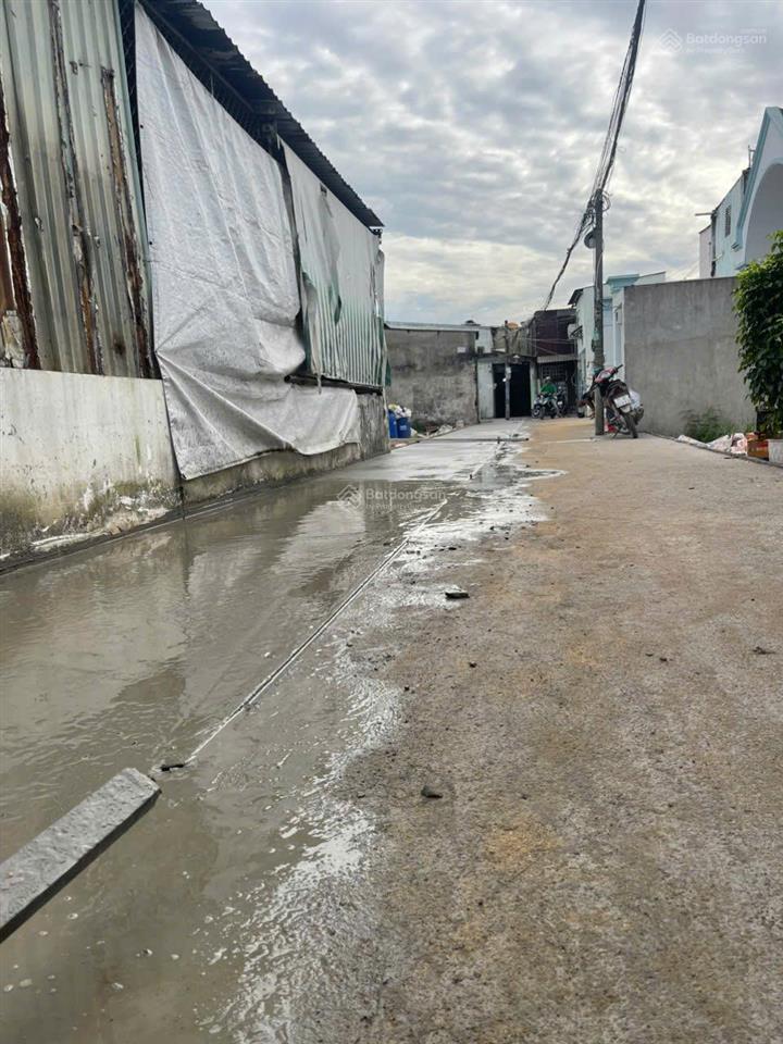 Chính chủ gởi bán 100m đất thổ cư sổ hồng riêng 5mx20m khu dân cư hiện hửu,ấp 4 đông thạnh,hóc môn