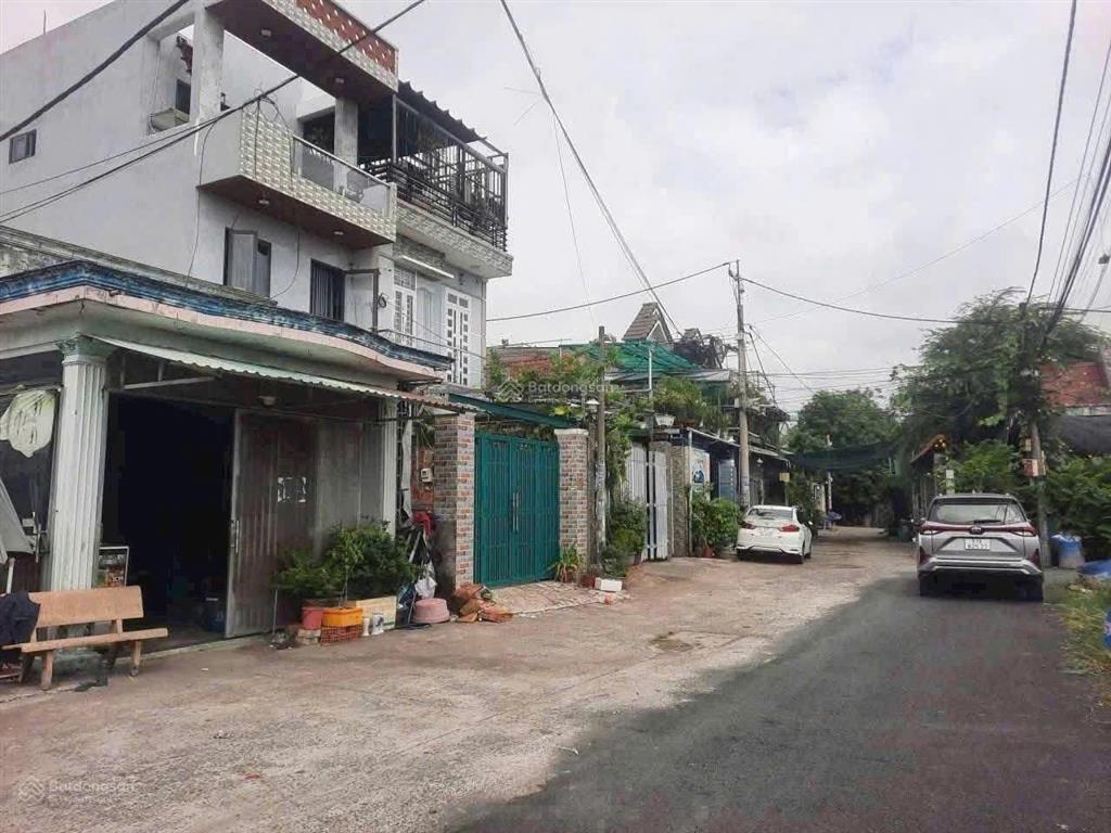 Bán gấp lô góc đất thổ cư 5,95m x16m 1/trung đông 7 cách nguyễn thị ngâu 200m,thới tam thôn,hóc môn