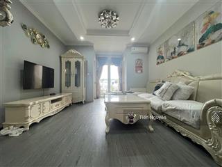 Phúc yên 2  2pn 2wc  12 triệu  đủ nội thất , lầu đẹp , ở liền