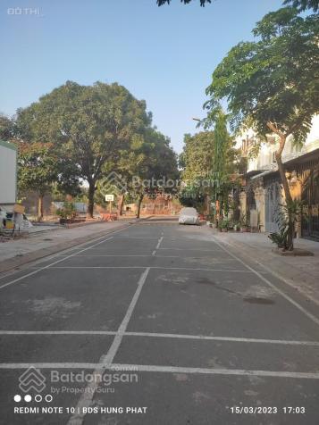 Bán nền đất kdc ninh giang cát lái, dt 85m2, đất đã có sẵn móng cọc 200tr giá 6.3 tỷ